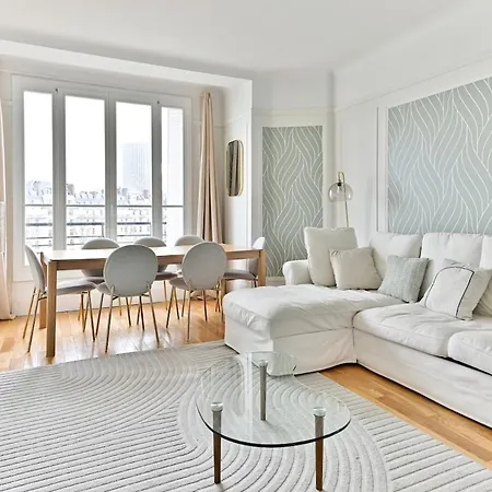 Bel Vue Degagee A * Neuilly-sur-Seine