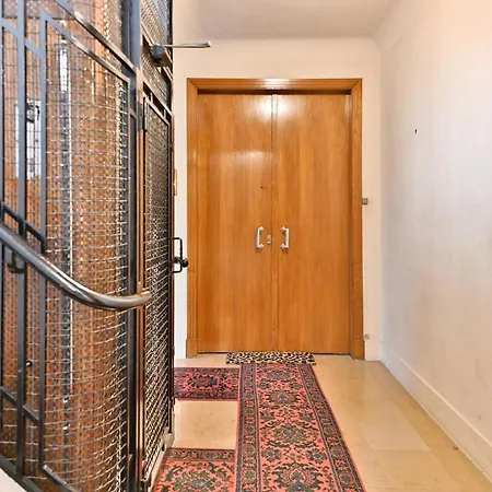 Bel Vue Degagee A Apartmán Neuilly-sur-Seine